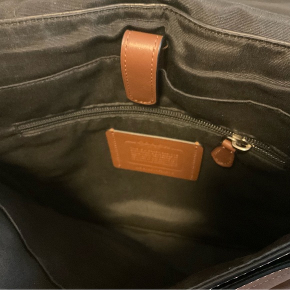 Mint Coach Charles F28575 Messenger Bag - Picture 13 of 14